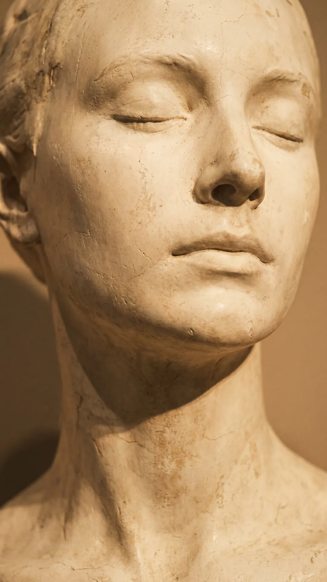 The spirit of nefertiti neck lift, Baudelaire Aesthetics, Bath